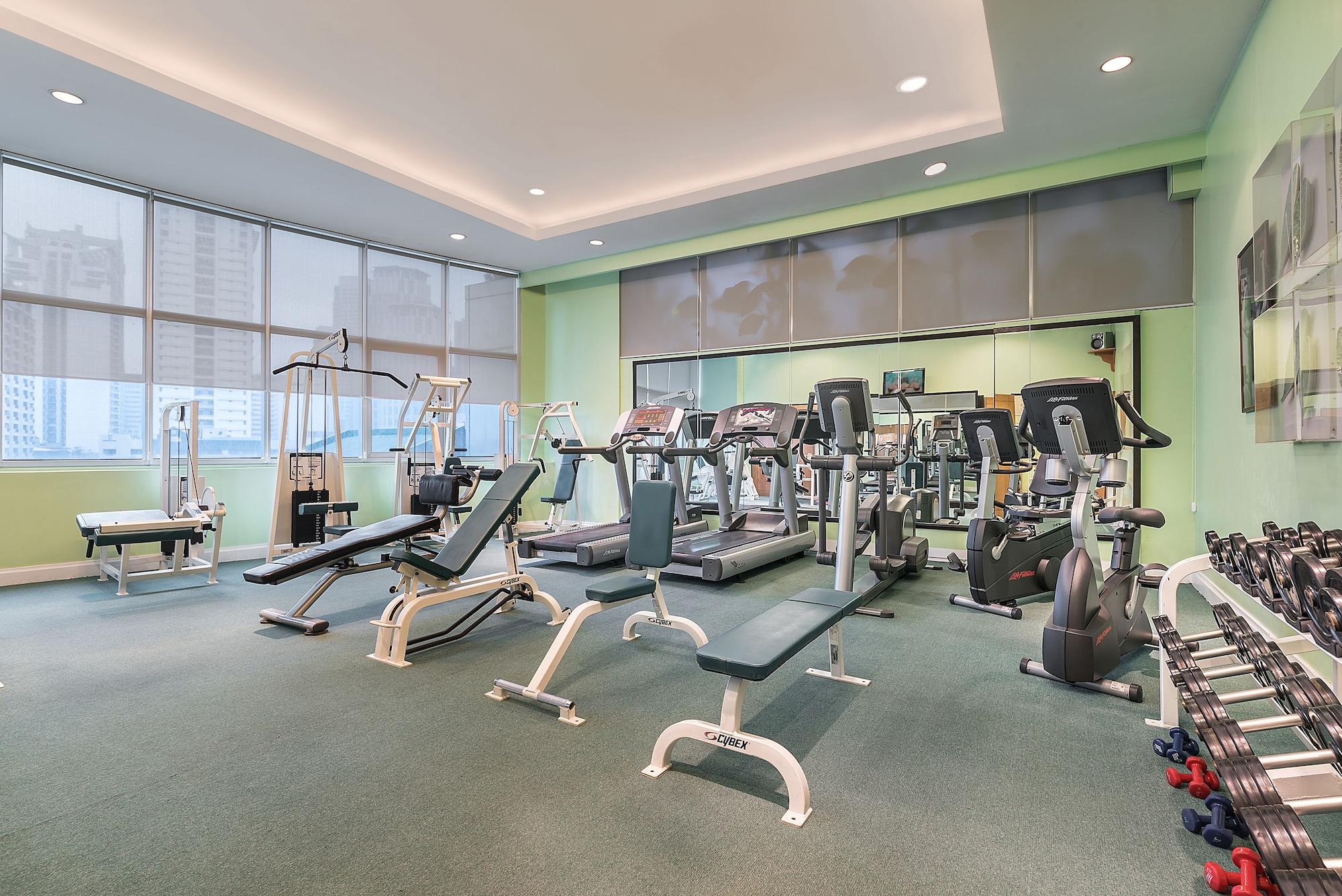 Somerset Millennium Makati Макати Экстерьер фото