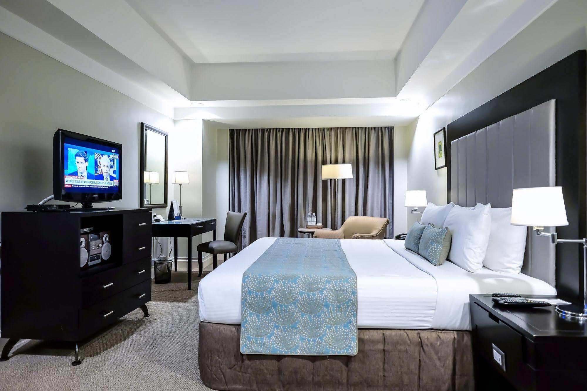 Somerset Millennium Makati Макати Экстерьер фото